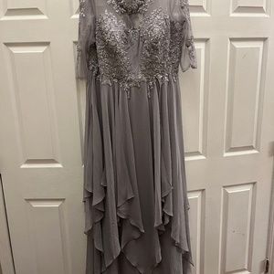 Decode 1.8 formal dress NWOT